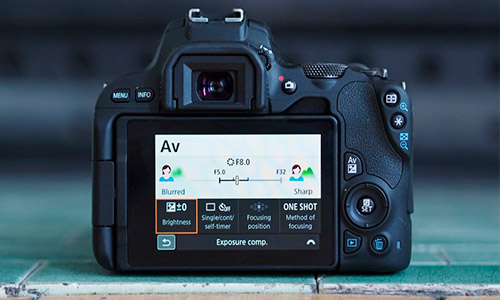 دوربین کانن Canon EOS 200D 18-55mm lens kit